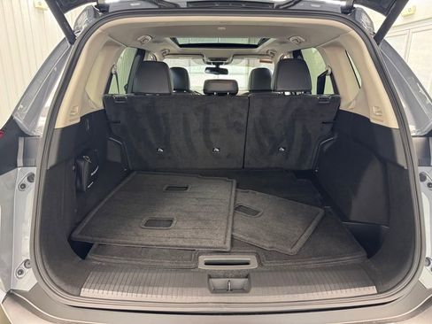 Used 2023 Nissan Rogue SL AWD/4WD image 24