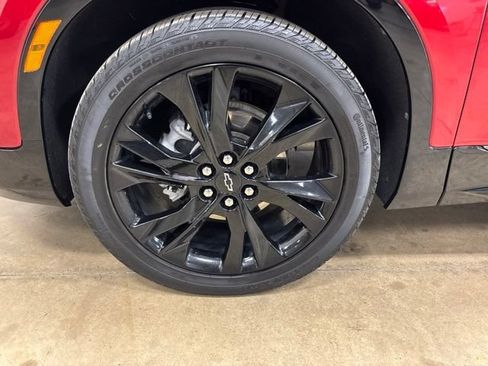 Used 2022 Chevrolet Blazer RS w/ Enhanced Convenience Package FWD image 13