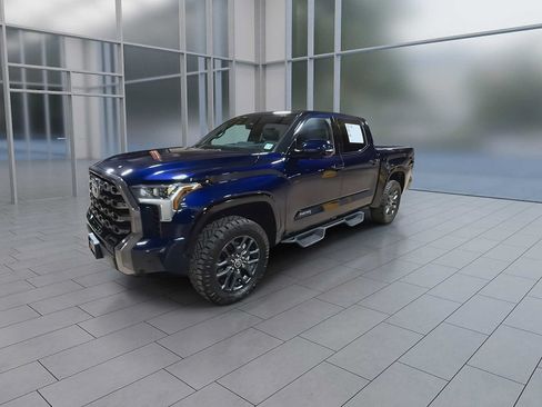 Used 2023 Toyota Tundra Platinum AWD/4WD image 4
