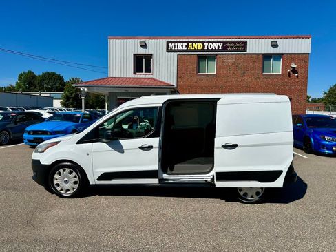Used 2020 Ford Transit Connect XL FWD image 4
