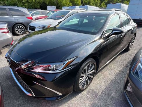 Used 2019 Lexus ES 350 w/ Accessory Package FWD image 4