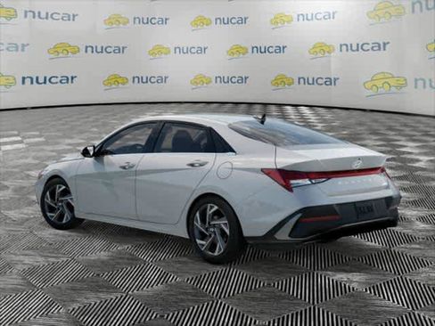 New 2026 Hyundai Elantra Limited image 5