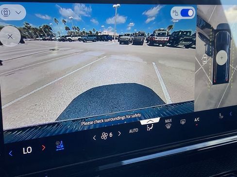New 2026 Ford Expedition Platinum w/ Stealth Appearance Package AWD/4WD image 24
