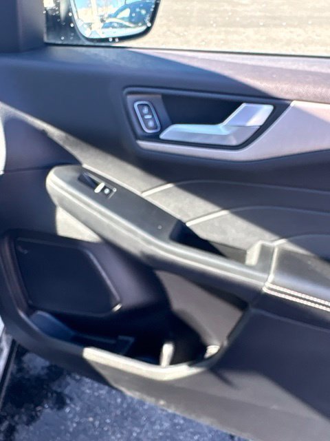 Used 2021 Ford Escape SE w/ Convenience Package AWD/4WD image 30