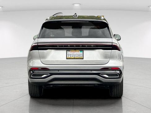 New 2026 Lincoln Nautilus Reserve AWD/4WD image 4