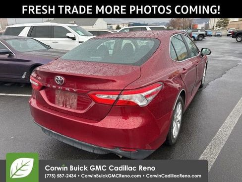 Used 2018 Toyota Camry LE w/ Convenience Package image 5