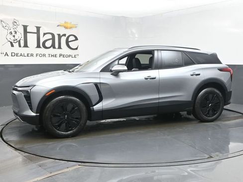New 2026 Chevrolet Blazer EV LT AWD/4WD image 10
