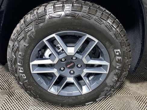 Used 2026 GMC Terrain AT4 w/ Convenience Package III image 10