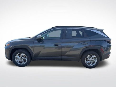 Certified 2023 Hyundai Tucson SEL w/ Winter Package AWD/4WD image 4