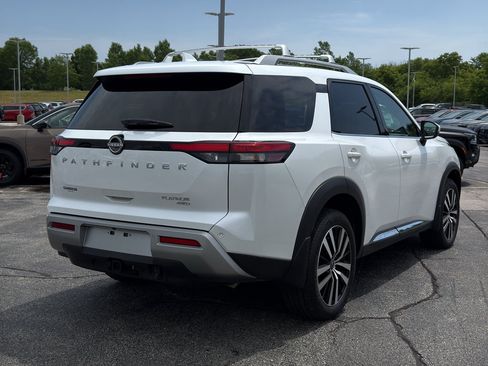 Certified 2025 Nissan Pathfinder Platinum w/ Cargo Package AWD/4WD image 5