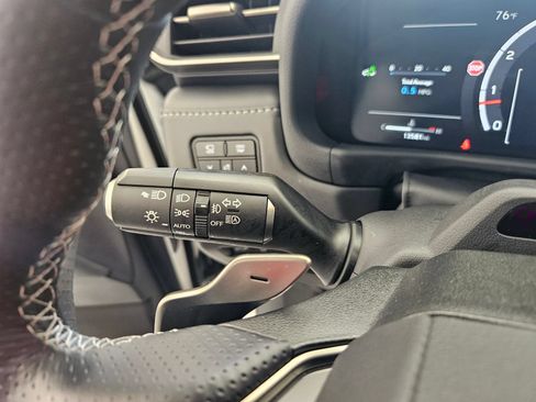 Used 2025 Lexus LX 600 F Sport w/ Accessory Package (2T) AWD/4WD image 19