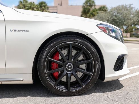 Used 2016 Mercedes-Benz S 63 AMG 4MATIC Sedan image 39