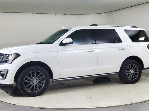 Used 2021 Ford Expedition Limited image 3