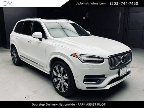Used 2021 Volvo XC90 T8 Inscription w/ Advanced Package AWD/4WD image 9