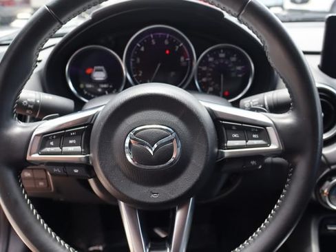 Used 2025 MAZDA MX-5 Miata RF Grand Touring RWD image 22