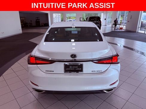 Used 2019 Lexus ES 350 w/ Premium Package FWD image 6