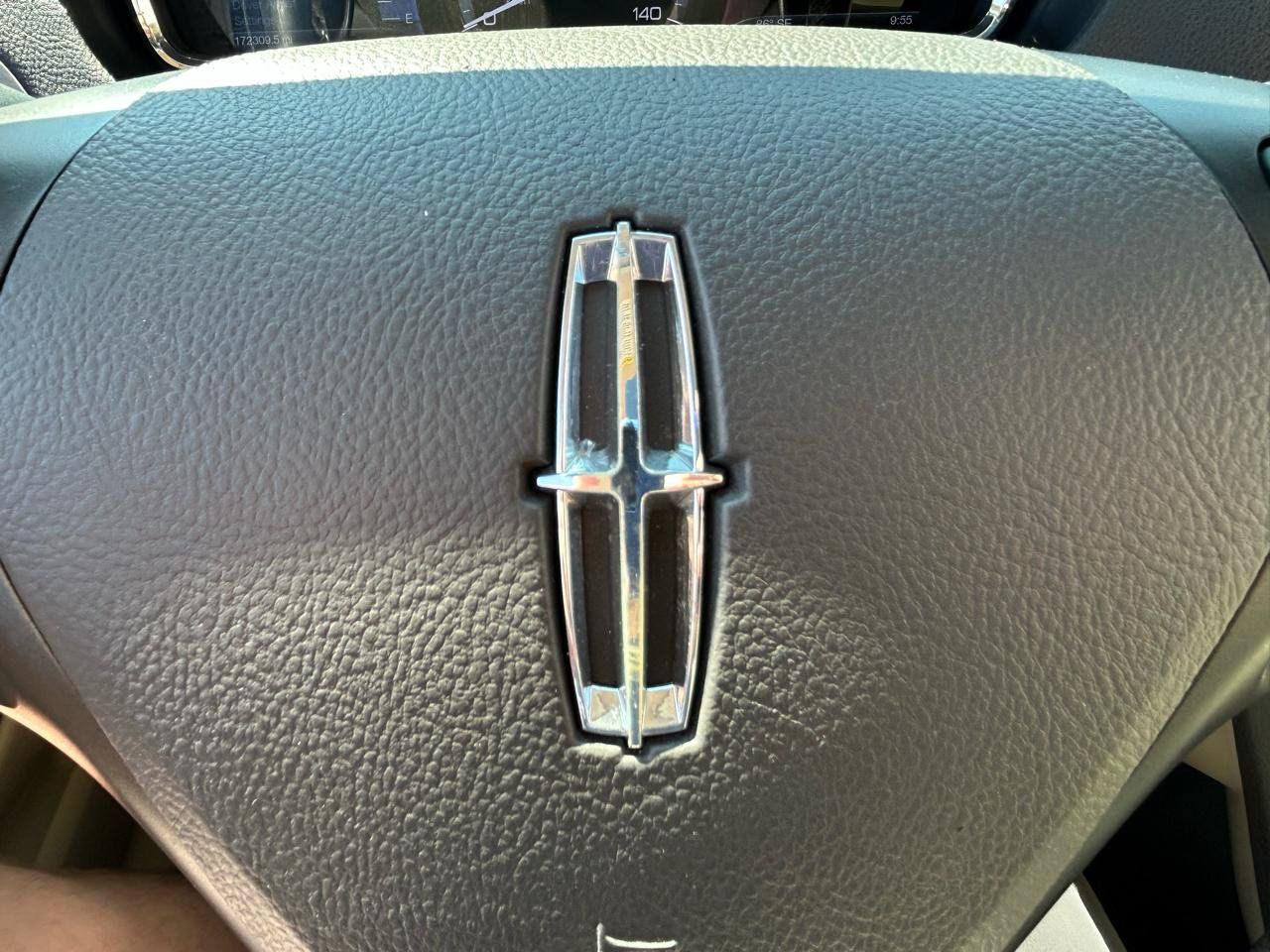 Used 2014 Lincoln MKT AWD w/ Equipment Group 201A image 21