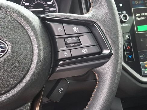 Certified 2025 Subaru Ascent Bronze Edition AWD/4WD image 24