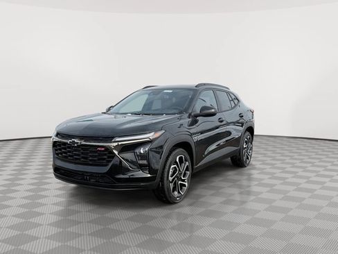 New 2026 Chevrolet Trax RS w/ Driver Confidence Package FWD image 6