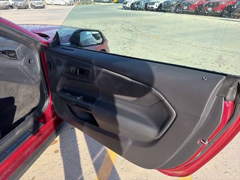 Used 2025 Ford Mustang Dark Horse RWD image 23