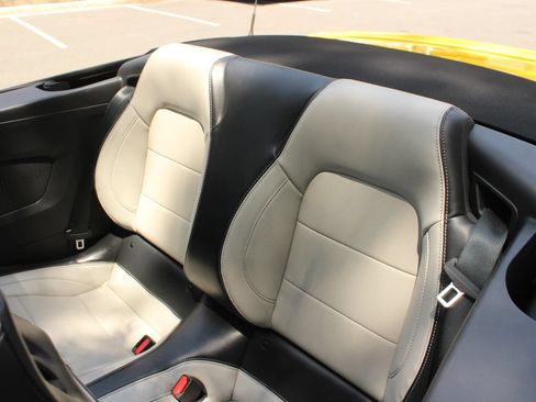 Used 2024 Ford Mustang Premium RWD image 18