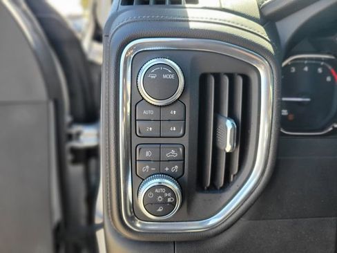 Used 2020 GMC Sierra 3500 SLE w/ SLE Value Package image 19