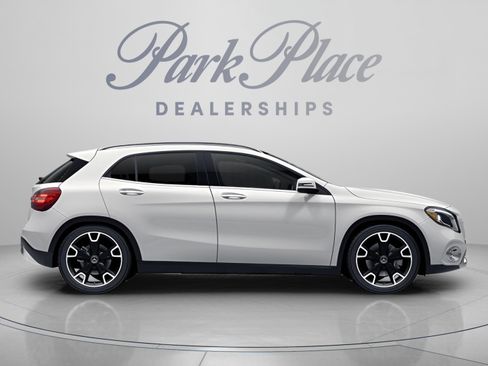 Used 2018 Mercedes-Benz GLA 250 image 25