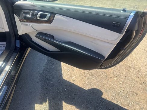 Used 2014 Mercedes-Benz SL 550 image 34