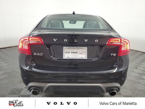 Used 2017 Volvo S60 T5 Dynamic w/ Vision Package FWD image 7