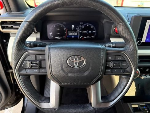 Used 2024 Toyota Tacoma TRD Off-Road AWD/4WD image 13