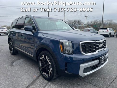 Used 2025 Kia Telluride S image 9