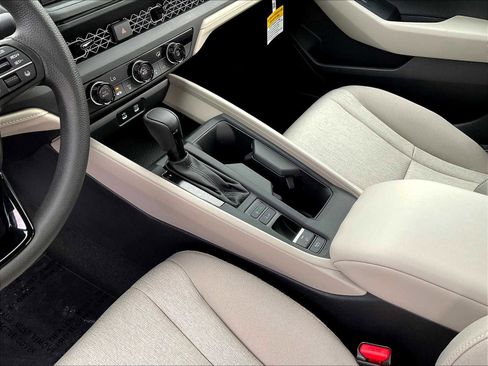 New 2025 Honda Accord LX image 14