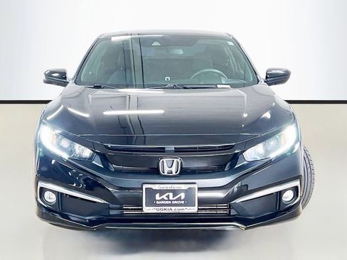 Used 2019 Honda Civic EX image 2