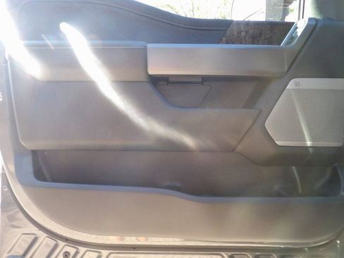 Used 2024 Ford F250 Lariat w/ Lariat Ultimate Package image 11