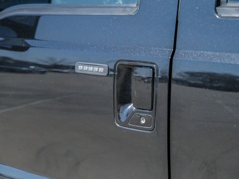 Used 2015 Ford F250 King Ranch w/ FX4 Off-Road Package image 31