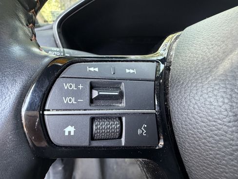 Used 2023 Honda CR-V Sport Touring image 20