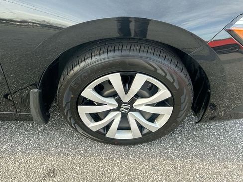 Used 2023 Honda Civic LX image 30