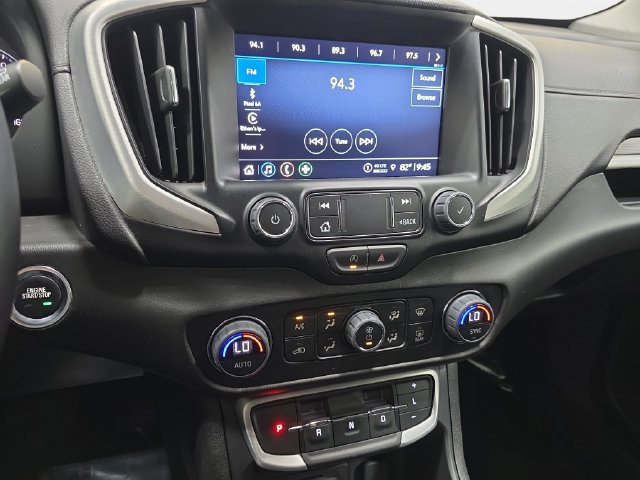 Used 2023 GMC Terrain SLT w/ LPO, Floor Liner Package AWD/4WD image 19