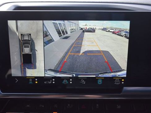 Used 2022 GMC Sierra 1500 Elevation w/ Elevation Premium Package image 27