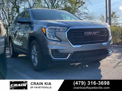 Used 2024 GMC Terrain SLE w/ Driver Convenience Package