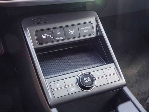 Used 2024 Hyundai Kona SEL FWD image 21