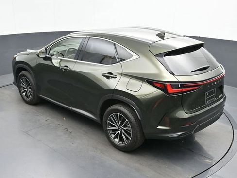 Used 2024 Lexus NX 250 FWD image 22