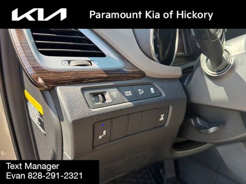Used 2017 Hyundai Santa Fe Sport AWD/4WD image 18