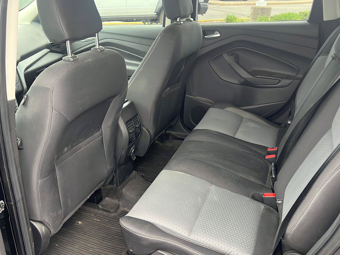 Used 2018 Ford Escape SE AWD/4WD image 14