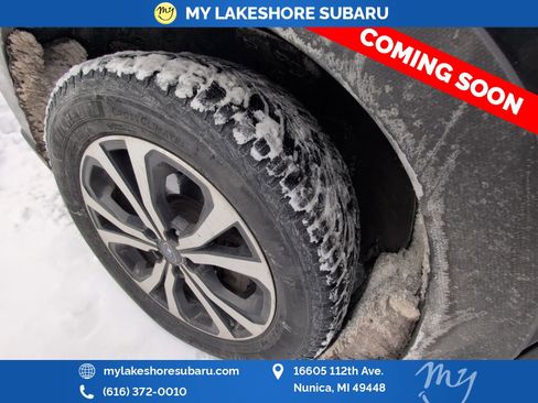 Used 2020 Subaru Forester Limited image 10