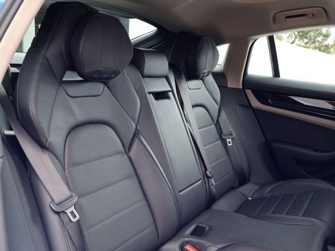 Certified 2024 Porsche Panamera image 23