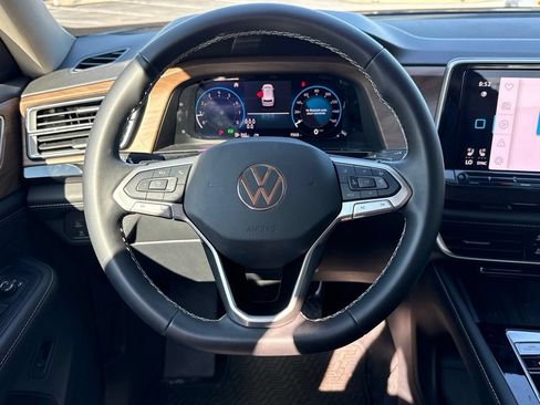 Used 2026 Volkswagen Atlas SE w/ Black Wheel Package AWD/4WD image 23