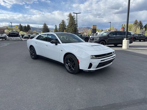 New 2026 Dodge Charger R/T AWD/4WD image 3