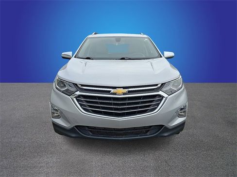 Used 2019 Chevrolet Equinox Premier image 2