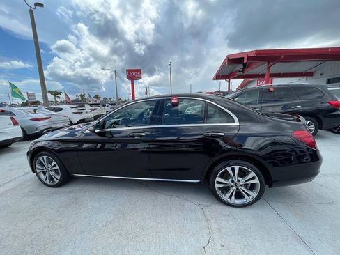 Used 2018 Mercedes-Benz C 300 4MATIC Sedan image 16